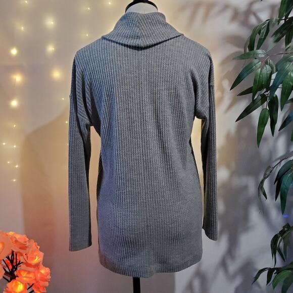 Ann Taylor LOFT Waffle Knit Cowl Neck Cozy Sweater Women's Size XS EUC - Picture 3 of 10